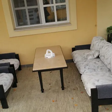 Patricia With Garden Appartement *