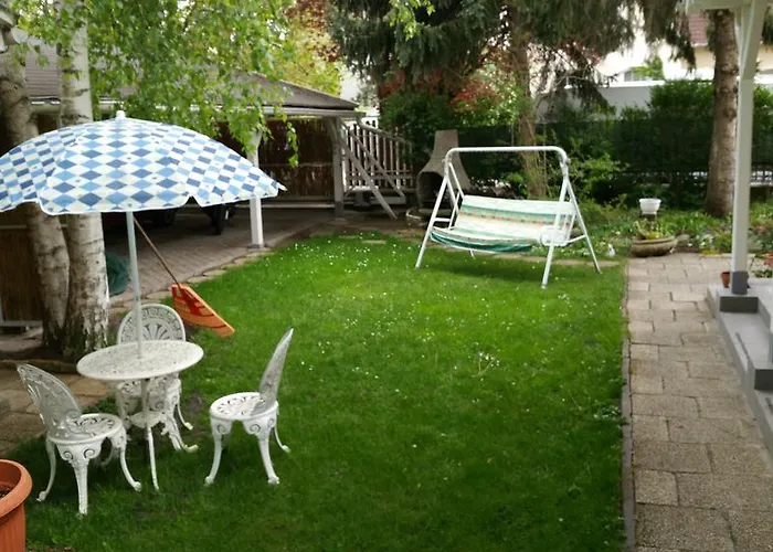 Апартаменты Patricia With Garden *